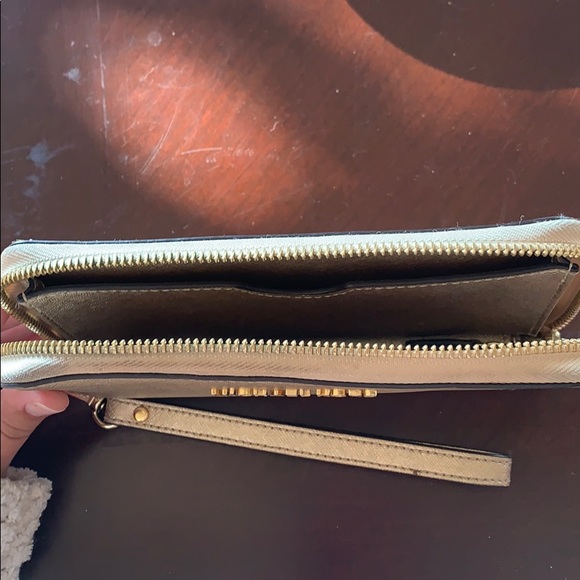 Michael Kors Gold Wristlet Wallet - Picture 2 of 8